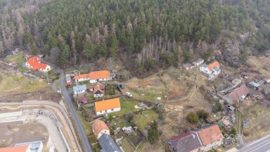 Prodej rodinného domu se zahradou, v obci Lubenec, okres Louny.