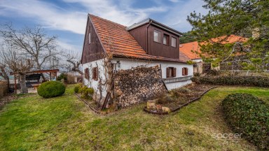 Prodej rodinného domu se zahradou, v obci Lubenec, okres Louny.