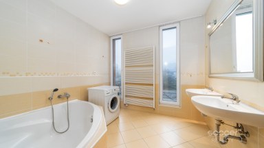 Pronájem krásného bytu 3+kk/L/PS, 130 m2, Praha 5 - Stodůlky, Smíchovská