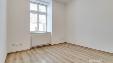 Pronájem bytu 2+kk+ komora, 33 m2, Kostelec nad Labem, ulice T. G. Masaryka