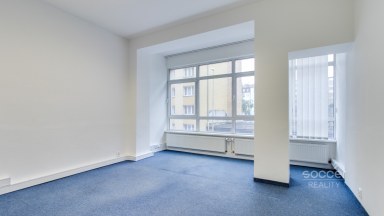 Pronájem nebytových prostor o výměře 204 m2 v ulici Lihovarská, Praha 9 - Libeň.