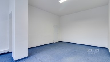 Pronájem nebytových prostor o výměře 204 m2 v ulici Lihovarská, Praha 9 - Libeň.