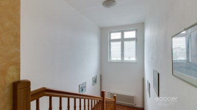 Pronájem bytu 4+1, 126 m2, ul. Pod Školkou, v Jílovém u Prahy.