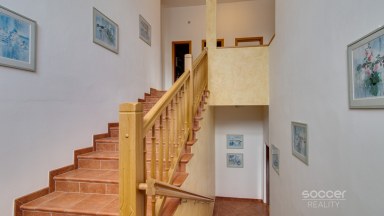 Pronájem bytu 4+1, 126 m2, ul. Pod Školkou, v Jílovém u Prahy.