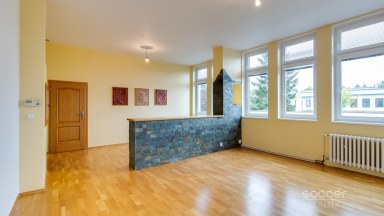 Pronájem bytu 4+1, 126 m2, ul. Pod Školkou, v Jílovém u Prahy.