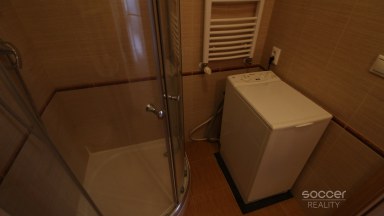 Byt 2+kk/terasa/garážové stání, 52 + 12 m2 na Praze 9 – Horní Počernice, ul. V Javorech na pronájem.