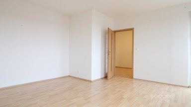 Byt 2+kk/terasa/garážové stání, 52 + 12 m2 na Praze 9 – Horní Počernice, ul. V Javorech na pronájem.