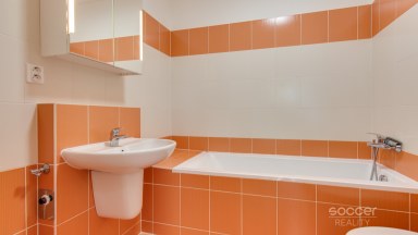 Pronájem bytu 2+kk/B, 50 m2, ul. Farkašova, Praha 9 – Kyje.