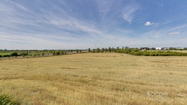 Pronájem bytu 2+kk/B, 50 m2, ul. Farkašova, Praha 9 – Kyje.