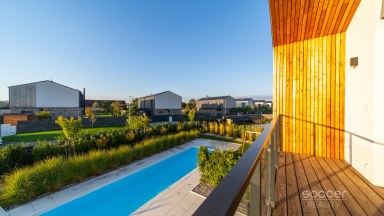 Prodej luxusního rodinného domu, 6+kk/T/L/G, Předboj.