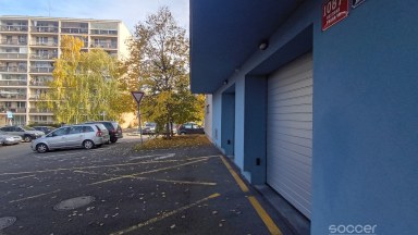 Prodej garážového stání v ulici Přeštická, Praha - Hostivař. 