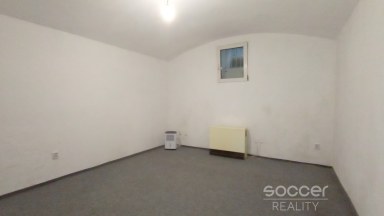 Pronájem komerčního prostoru, 42 m2, Praha 7 - Holešovice, ul. Kamenická.