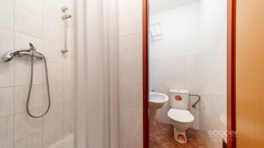 Kanceláře  (23 m² – 123 m²) – Jesenice u Prahy