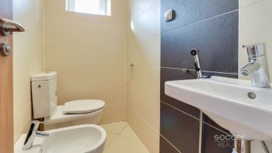 Hezký nadstandardní byt 3+kk, 76 m2, Černošice - Mokropsy.