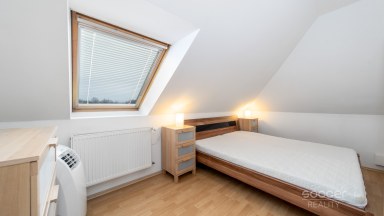 Jedinečný mezonet 3+kk+šatna v žádané čtvrti Mladé Boleslavi.