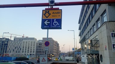 Pronájem bytu 1+kk 38 m2/PS/S, ul. Randova, Praha 5 - Smíchov.