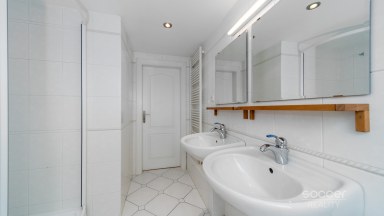 Jedinečný mezonet 3+kk+šatna v žádané čtvrti Mladé Boleslavi.