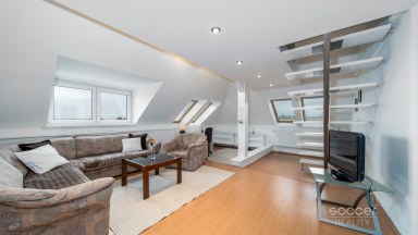 Jedinečný mezonet 3+kk+šatna v žádané čtvrti Mladé Boleslavi.