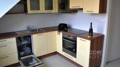 Pronájem bytu 2+1/S, 56 m2, Praha 6 - Vokovice, ul. Kladenská.