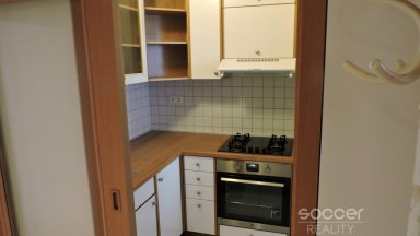 Pronájem prostorného bytu 3 + kk v Praze 2 - Vinohrady, ulice Budečská.