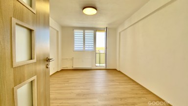 Velmi hezký byt po rekonstrukci ve vyhledávané lokalitě.