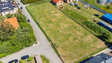 Prodej stavebního pozemku o výměře 1291 m2, Praha – západ, Jesenice.