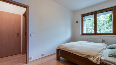 Pronájem bytu 2+kk/B/G, 50 m2, ul. Vladycká, Praha 10 - Hostivař.