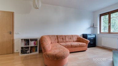 Pronájem bytu 2+kk/B/G, 50 m2, ul. Vladycká, Praha 10 - Hostivař.