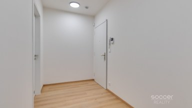 Pronájem bytu 2+kk/T/G/S, 59 m2, ul. Poděbradská, Praha 9 - Vysočany.