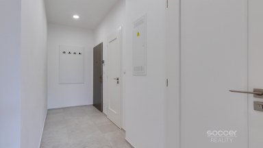Pronájem bytu 1+kk/Sklep/Wellness, 36 m², Praha 3 – Vinohrady, ul. Vinohradská.