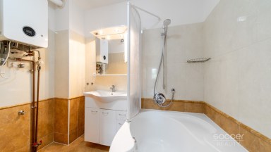 Prodej bytu 3+kk/B/PS, 64 m², ul. Pražská, Šestajovice.