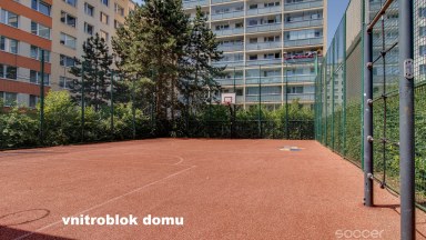 Pronájem bytu 3+1 (77 m²) s lodžií (6 m²) a parkem ve vnitrobloku – ul. Přecechtělova, Praha 13