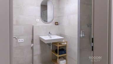 Pronájem bytu 2+kk/L/S/PS, 46 m2, Praha 14 - Černý Most, ul. Arnošta Valenty
