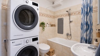 Pronájem bytu 2+1, cca 70 m² s terasou – Praha 9, Habartická.