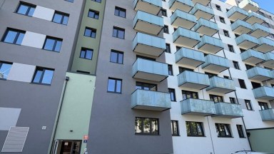 Pronájem novostavby bytu 2 + kk/L/G/S v Praze 15 - Hostivař, ulice Arnošta Staňka.