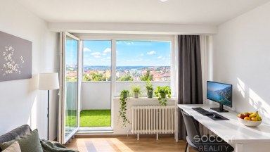 Pronájem bytu 1+kk/L, 25m2, Praha 8 - Kobylisy, ul. Kyselova.