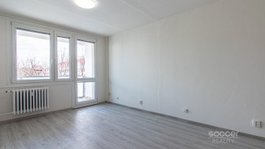 Pronájem bytu 2+kk/L/S, 51 m2, ulice Kremličkova, Kolín.